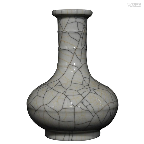 GE WARE VASE