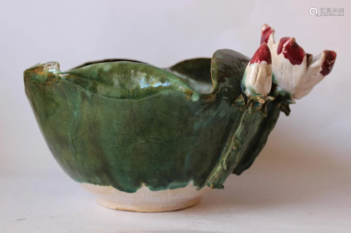 Chinese Porcelain Fish Bowl/Planter