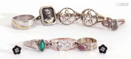 Mixed Lot: eight white metal rings and a pair of 925 stamped...