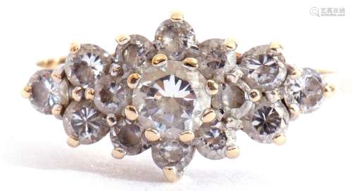 Modern 9ct gold paste set cluster ring, size N/O