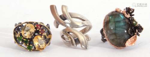 Mixed Lot: white metal stylised ring together with two 925 c...