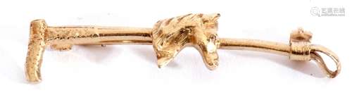 9ct gold riding crop and horse head brooch, 4cm long, 2.6gms