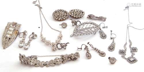 Quantity of vintage paste and marcasite set jewellery to inc...