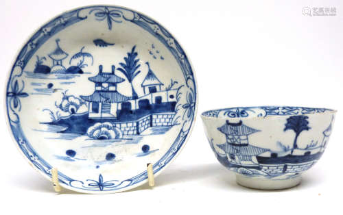 Lowestoft porcelain tea bowl and saucer, circa 1770, decorat...