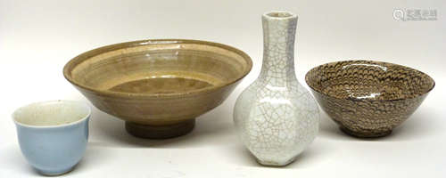 Selection of Chinese porcelain and pottery including a crack...