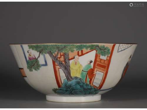 A FAMILLE-VERTE BOWL