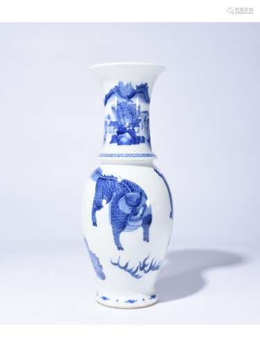 A BLUE AND WHITE VASE