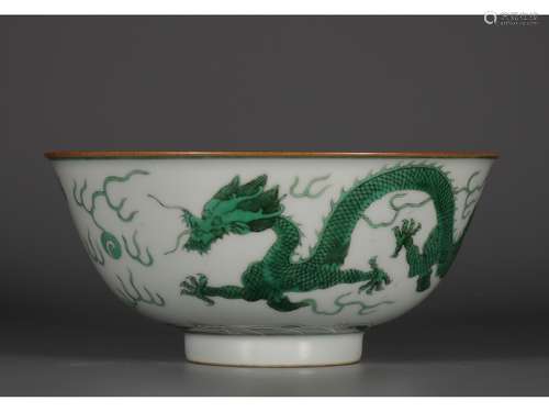 A GREEN-GLAZE DRAGON BOWL