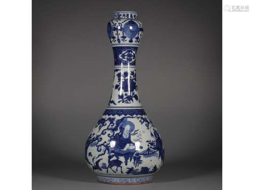 A BLUE AND WHITE VASE