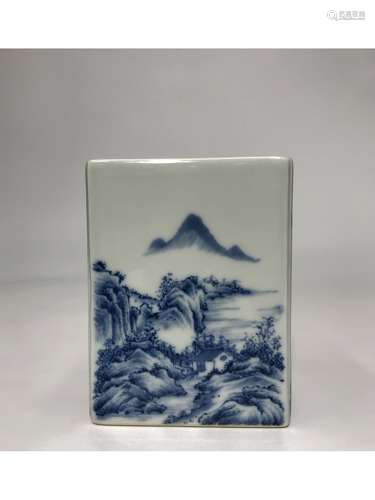 A BLUE AND WHITE SQUARE BRUSH POT