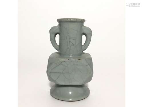 A LONGQUAN FACETED VASE