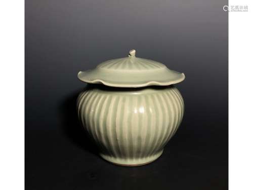 A LONGQUAN LOTUS-FORM JAR AND COVER