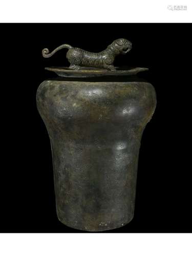 A BRONZE VESSEL AND COVER