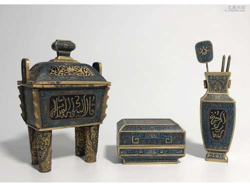 A SET OF CLOISONNÉ ENAMEL ORNAMENTS