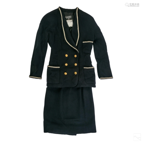 Chanel Boutique Woven Silk Navy Blazer & Skirt S36