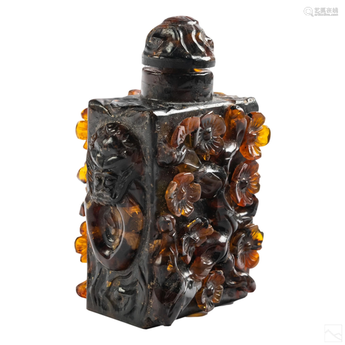 Chinese Carved Floral Amber Antique Snuff Bottle