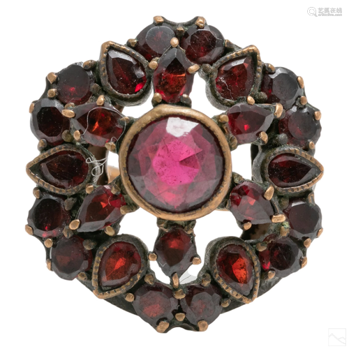 14K Gold Antique Bohemian Garnet Cluster Ring Sz 3