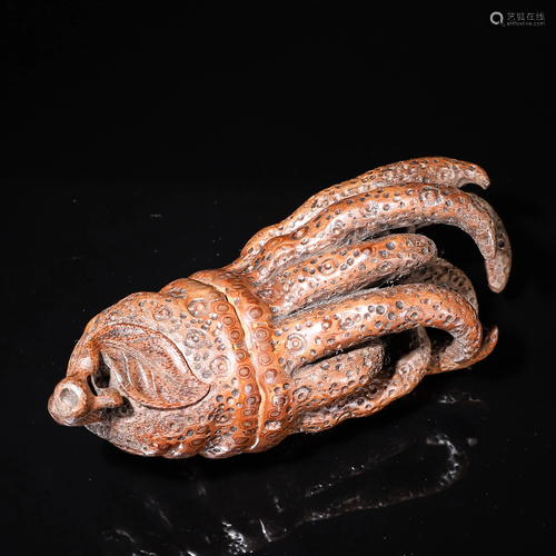 Carved Bamboo Root Fingered Citron