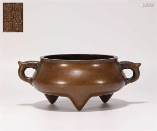 A Bronze Censer with Two Ears in Ming Dynasty