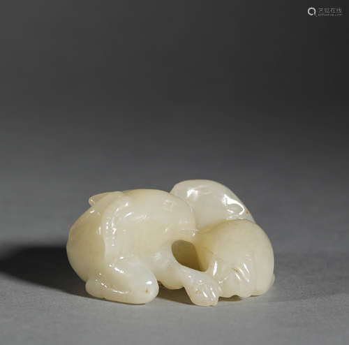 Hetian Stone Jade Sheep of Handle Piece in Qing Dynasty