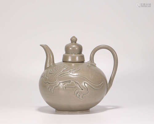 Celadon Dragon Pattern Ewer in Song Dynasty