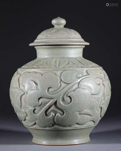 Celadon Vase with Engraved Designs in Song Dynasty