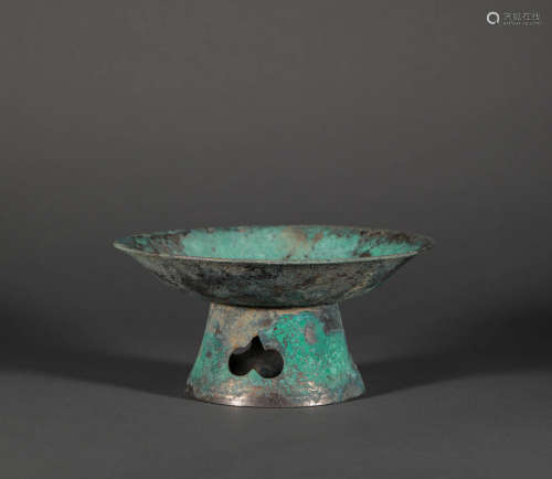 The Silver Saucer in LiaoDynasty