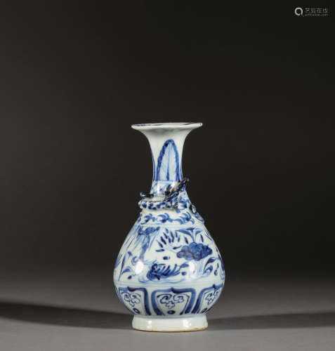 Blue and White Flower of Jade Vase with Dragon Partten in Yu...