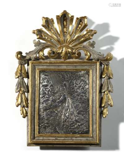 一件铜银牌，代表基督在橄榄园中的形象，装在彩绘和镀金的木质框架...