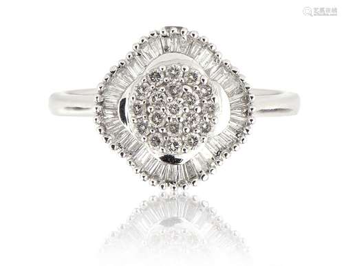 BAGUE FLEUR