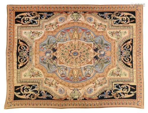 重要的原创细线地毯，路易十四风格，带有法国国徽和百合花。  挂毯技...