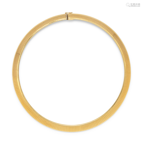 YELLOW GOLD NECKLACE