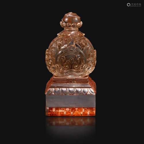 A Chinese carved rock crystal seal