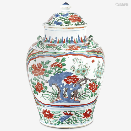 A Chinese wucai-decorated porcelain jar and cover