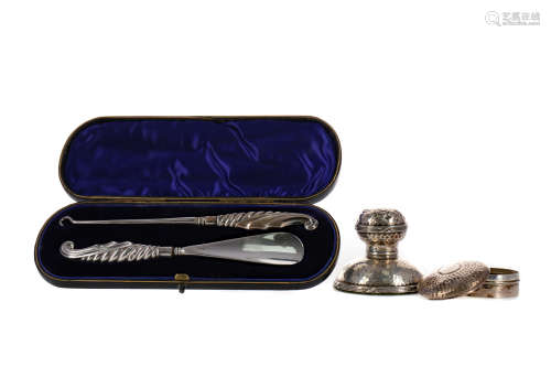 A SILVER HANDLED BUTTON HOOK AND SHOE HORN SET, PILL BOX AND...