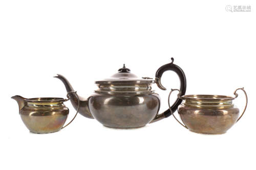 AN EARLY 20TH CENTURY THREE PIECE TEA SERVICE