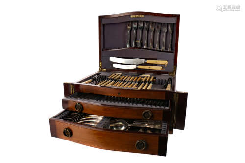 A MAHOGANY CANTEEN OF CUTLERY