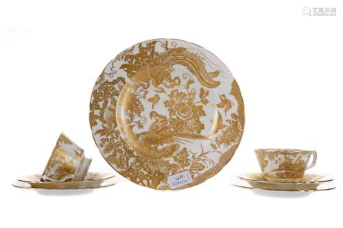 A PAIR OF ROYAL CROWN DERBY CUPS, SAUCERS AND SIDEPLATES