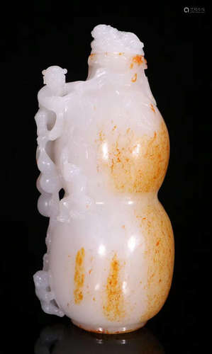 HETIAN JADE SEED CARVED VASE