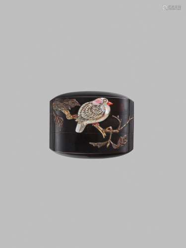 AN INLAID LACQUER TWO-CASE INRO DEPICTING A CHUBBY BIRD, ATT...