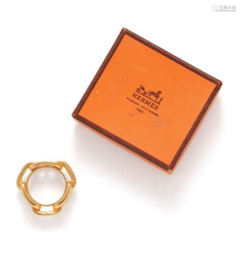 巴黎爱马仕：镀金金属锚链围巾戒指。状况非常好，装在盒子里。
