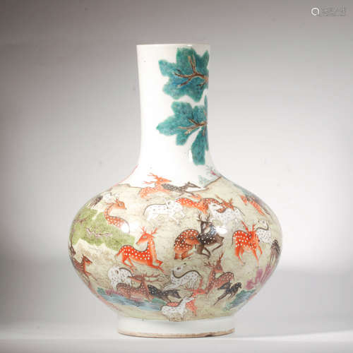 A FAMILLE ROSE DEER PATTERN PORCELAIN BOTTLE VASE