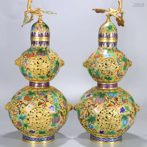 A PAIR OF GILT-BRONZE CLOISONNE FLORAL GOURD-SHAPED VASE