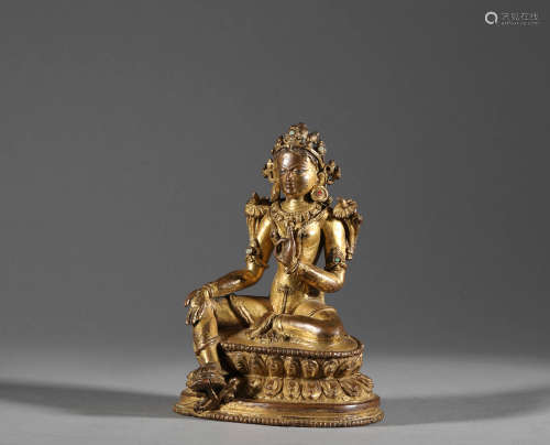 A Gilt Bronze Statue of Guanyin in the Ming Dynasty