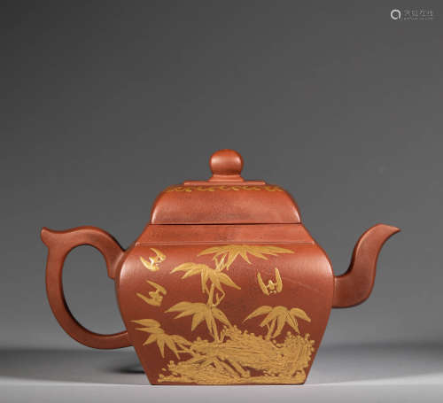 The Imperial Purple Clay Teapot with Tracing Poems and Writi...