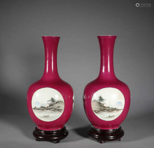 Carmine Red  Bottle in Qing Dynasty