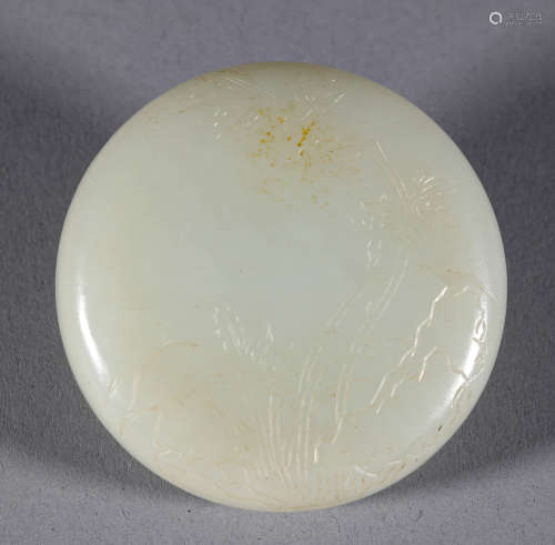 Hetian White Jade Powder Box in Qing Dynasty