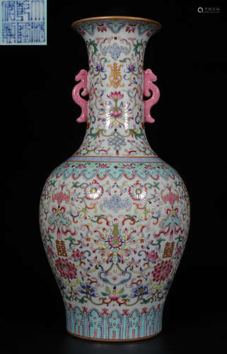 DAQINGQIANLONGNIANZHI MARK FAMILLE ROSE GLAZE VASE