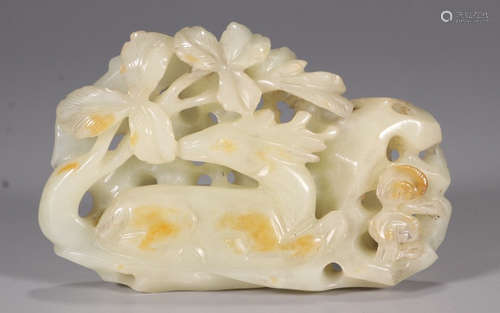 HETIAN JADE DEER PATTERN PENDANT