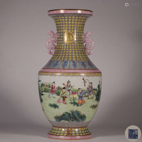 Famille Rose 'Figure Story' Ruyi Porcelain Bottle